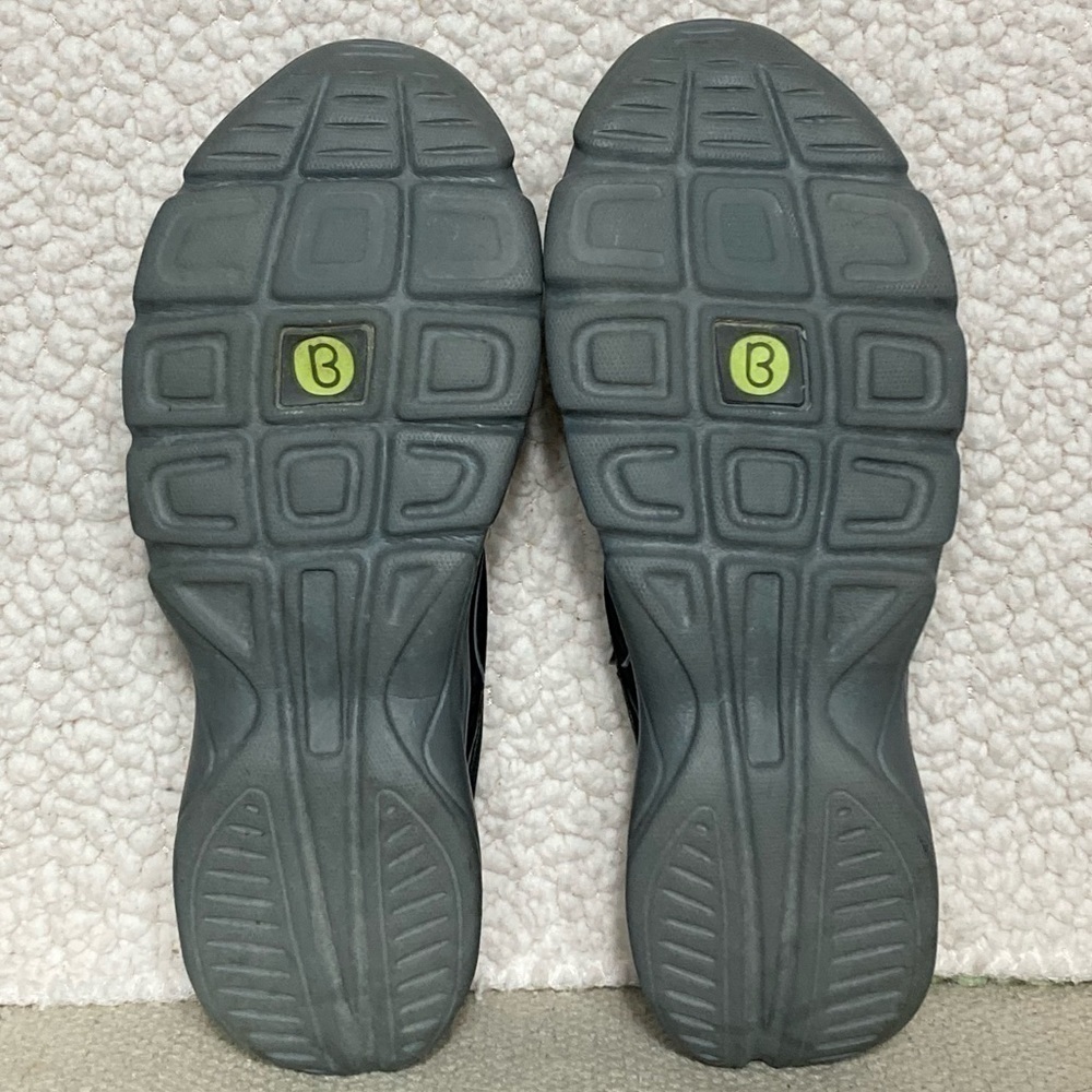 Bzees Women's Black Dash Slip On Knit Casual Sneakers Shoes Size US 8 Wide - Picture 8 of 11